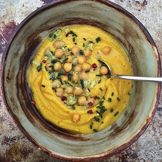 saffron and chickpea soup