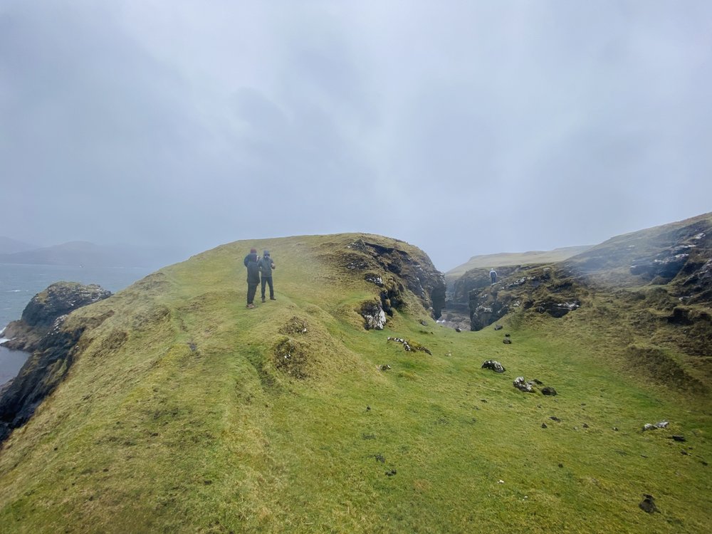 hiking vacation on isle of skye, scotland