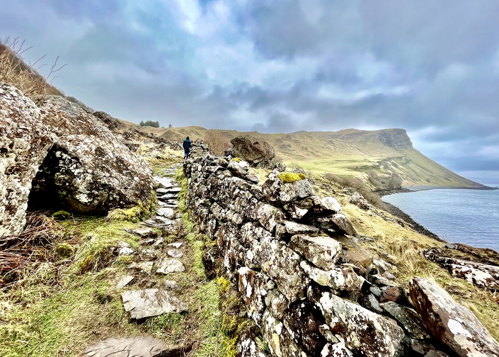 hiking family vacation on isle of skye, scotland