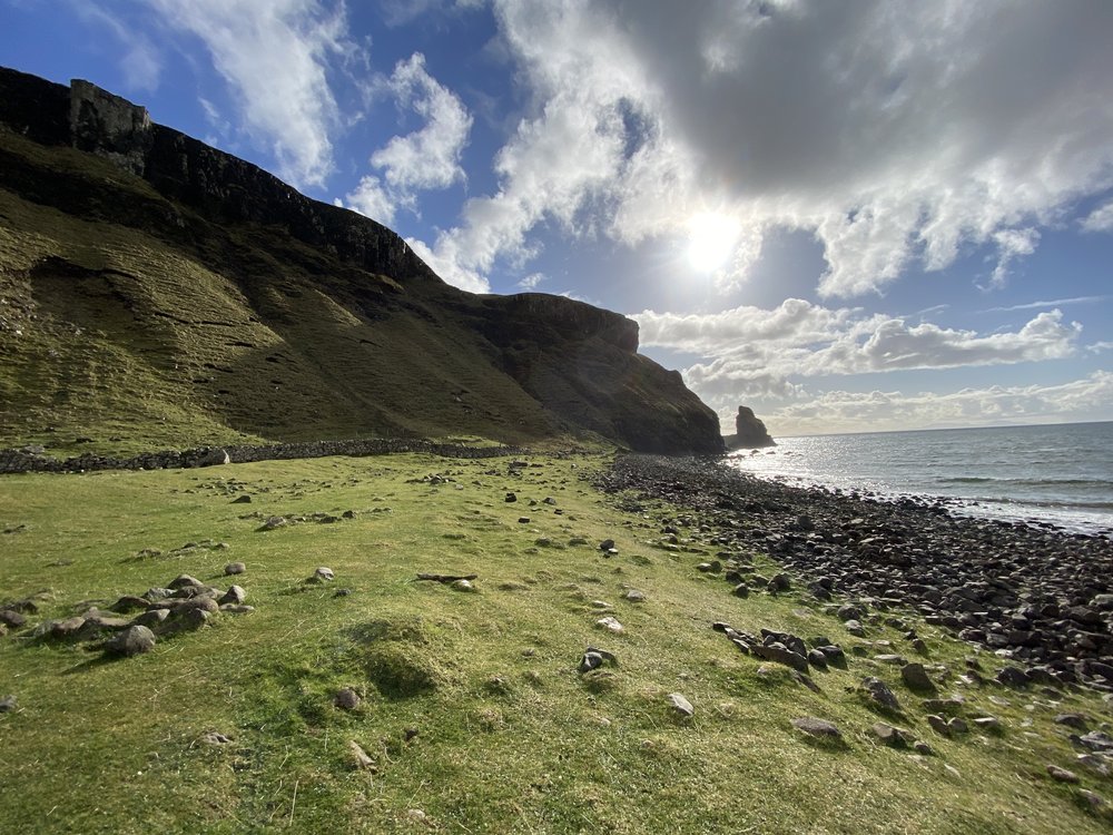 hiking vacation on isle of skye, scotland