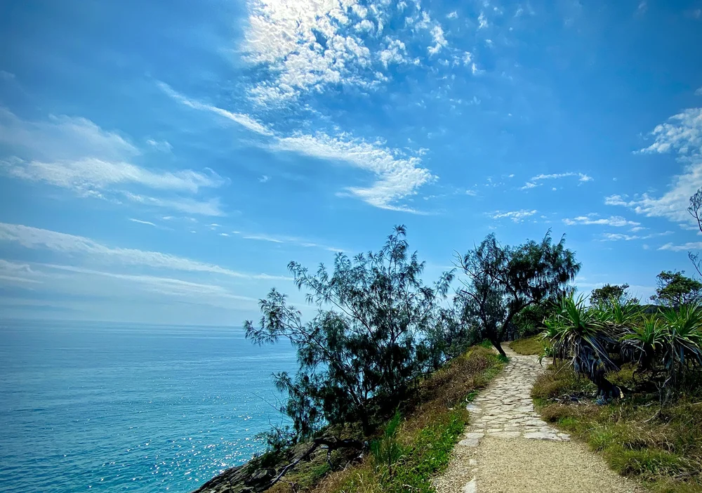 hiking in noosa