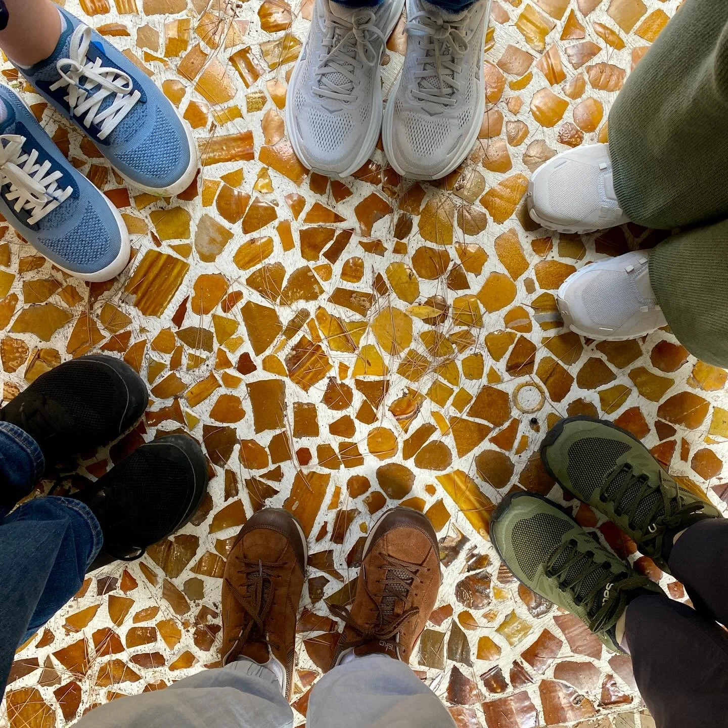 Most people who come to Grottaglie in Puglia for the ceramics studios. But when you travel with @max_brunelli of @ciaoandiamo , you are sure to see MORE. Before we walked to the shops, we stepped down the stairs of a local ceramic artist who one day 