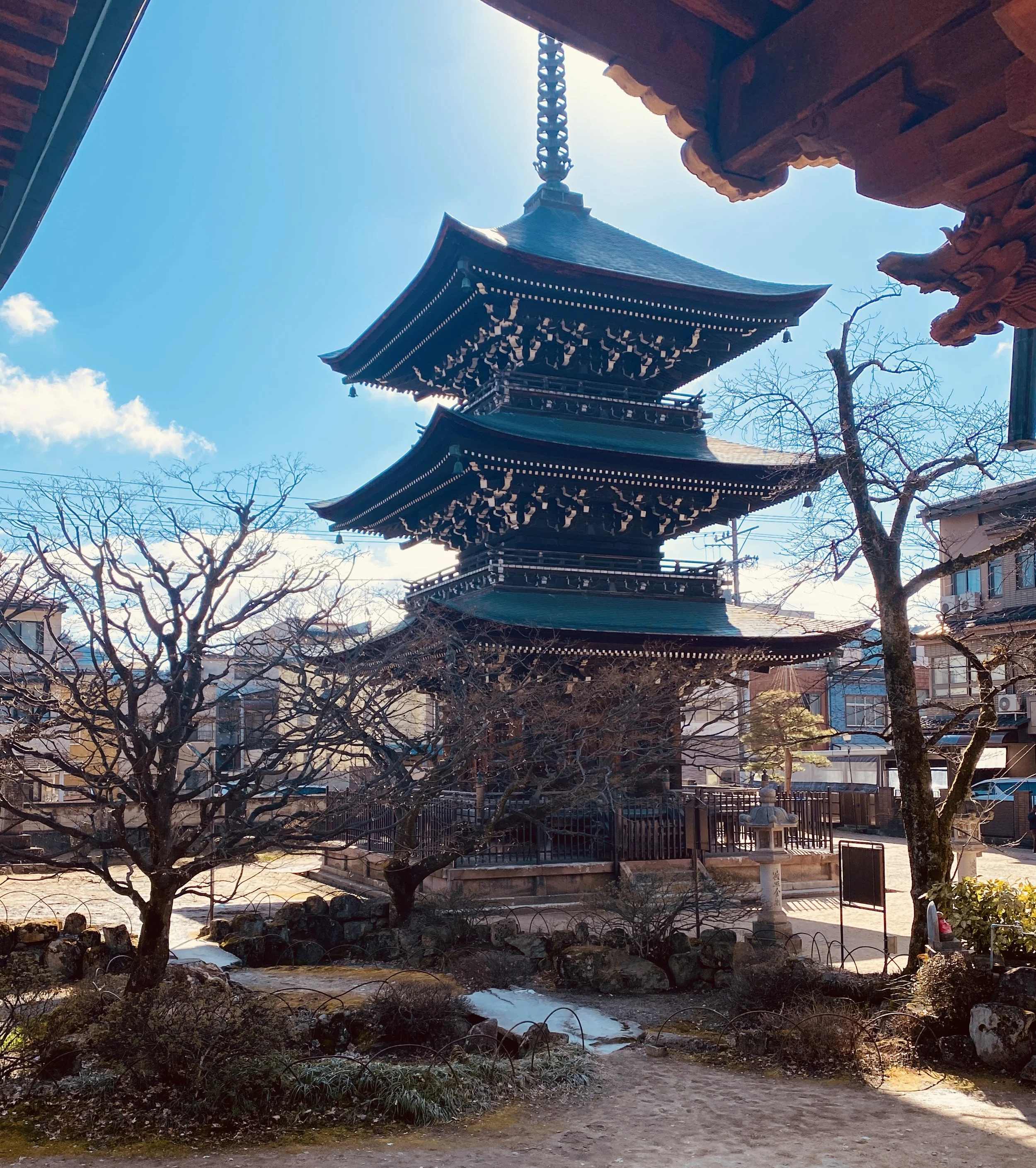 a view of a temple in Takayama, how different from italy