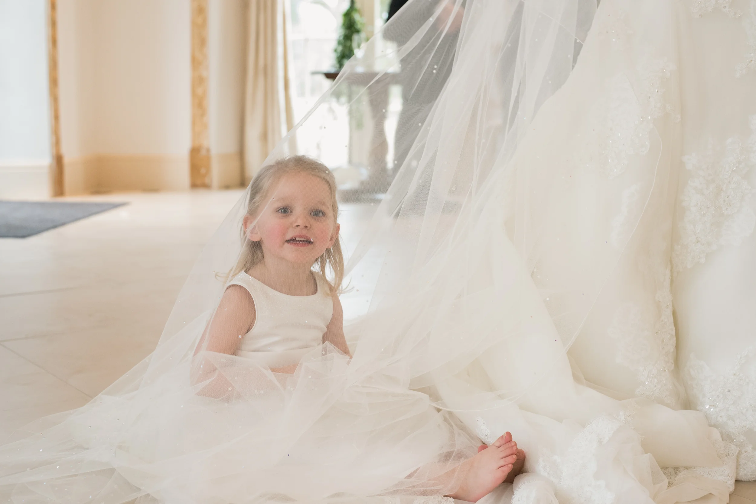 Hampshire wedding photographer // Fleet wedding photographer