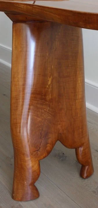 console table detail.jpg