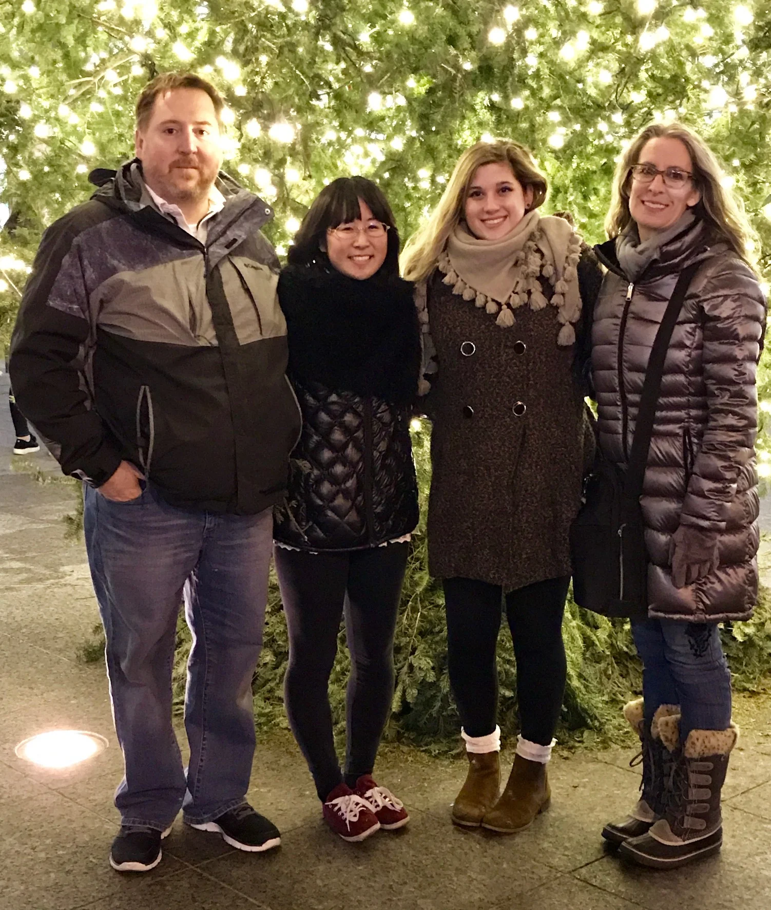 a3081-evansfamilypic122017.jpg