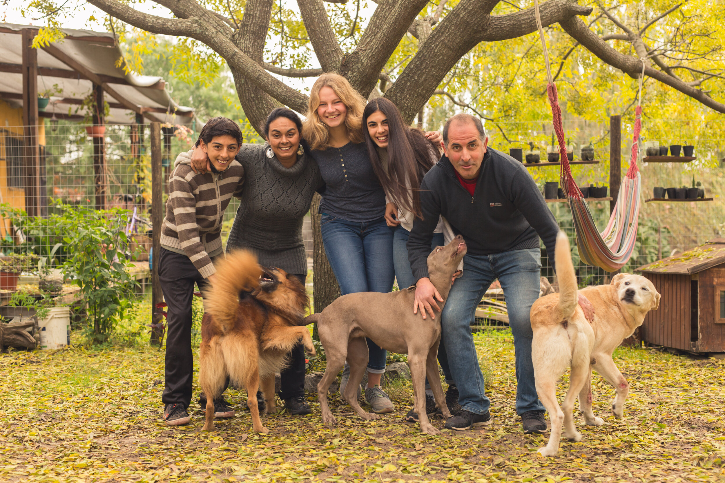 1501_UruguayGermany_2016_StudKim_HF_OutdoorPortrait.jpg