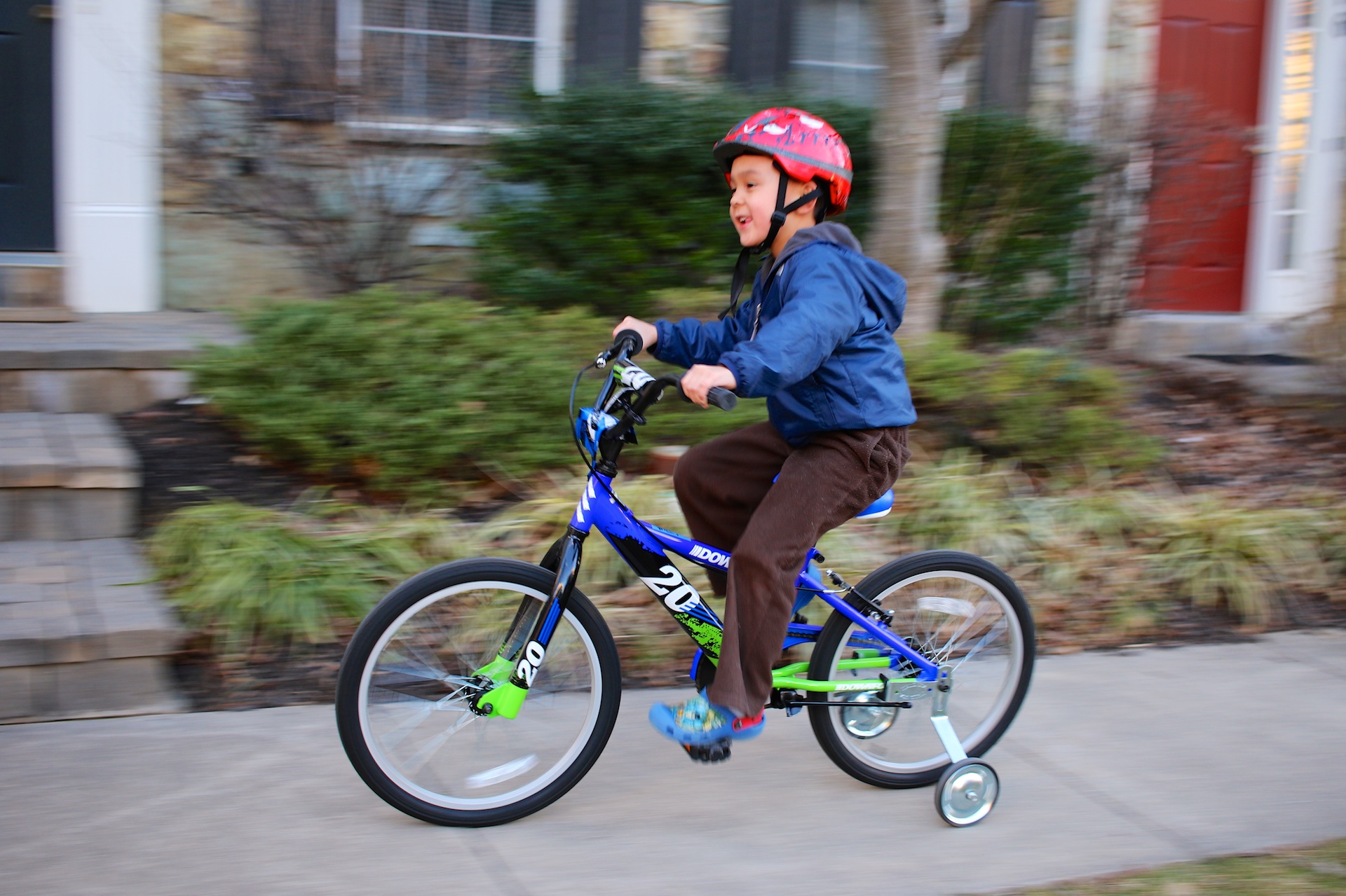 Now I can be "that dad", jogging through the neighborhood and trailing behind his kids as they ride their bikes. I took this photo after running a 5K over lunch that day at a pace would have flattened me in years past, and still had the stamina to be active with my kids that evening! The power of exercise!
