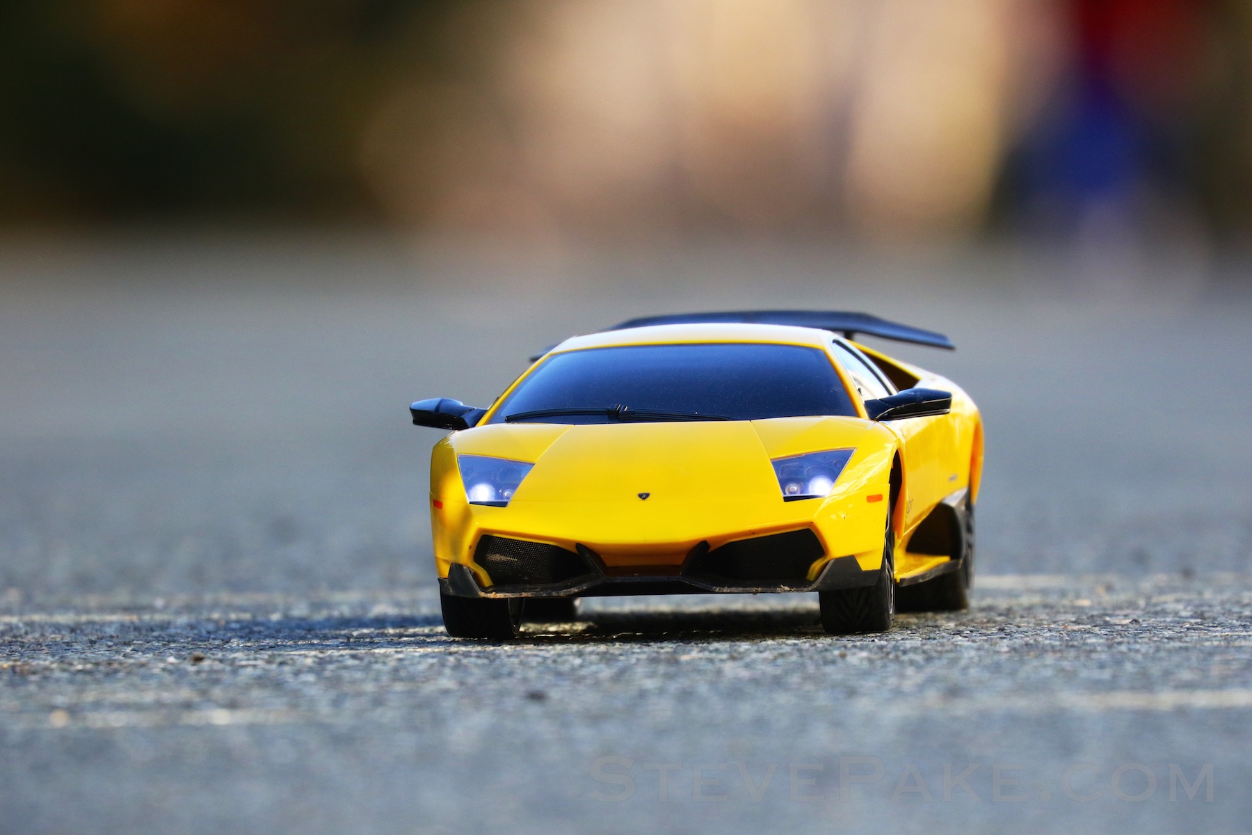 Remote control Lamborghini Murciélago, with a Canon 7D Mark II and Canon 100-400mm lens.