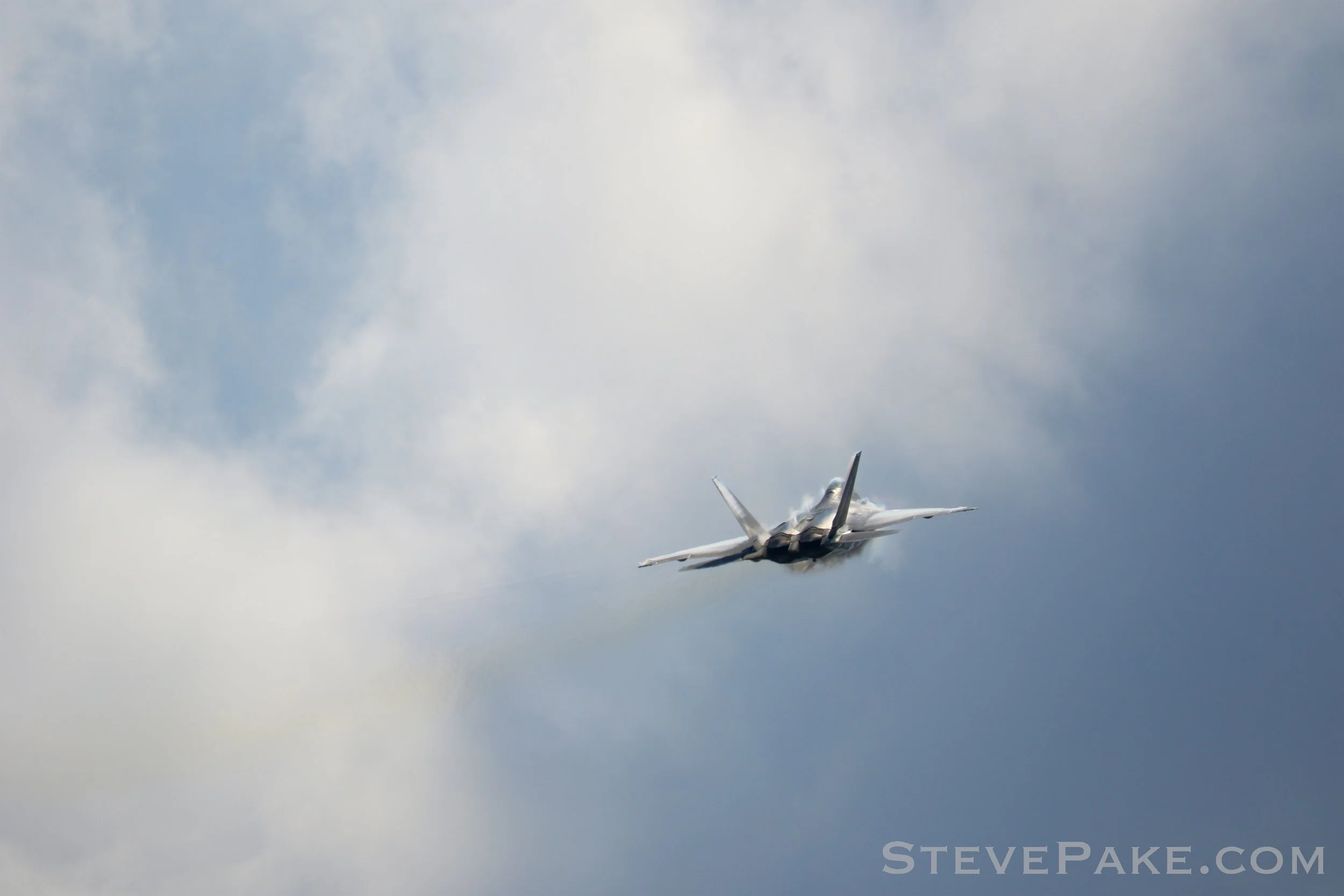 JBAShow2017-251_GE3A2969ap-4k-WM.jpg