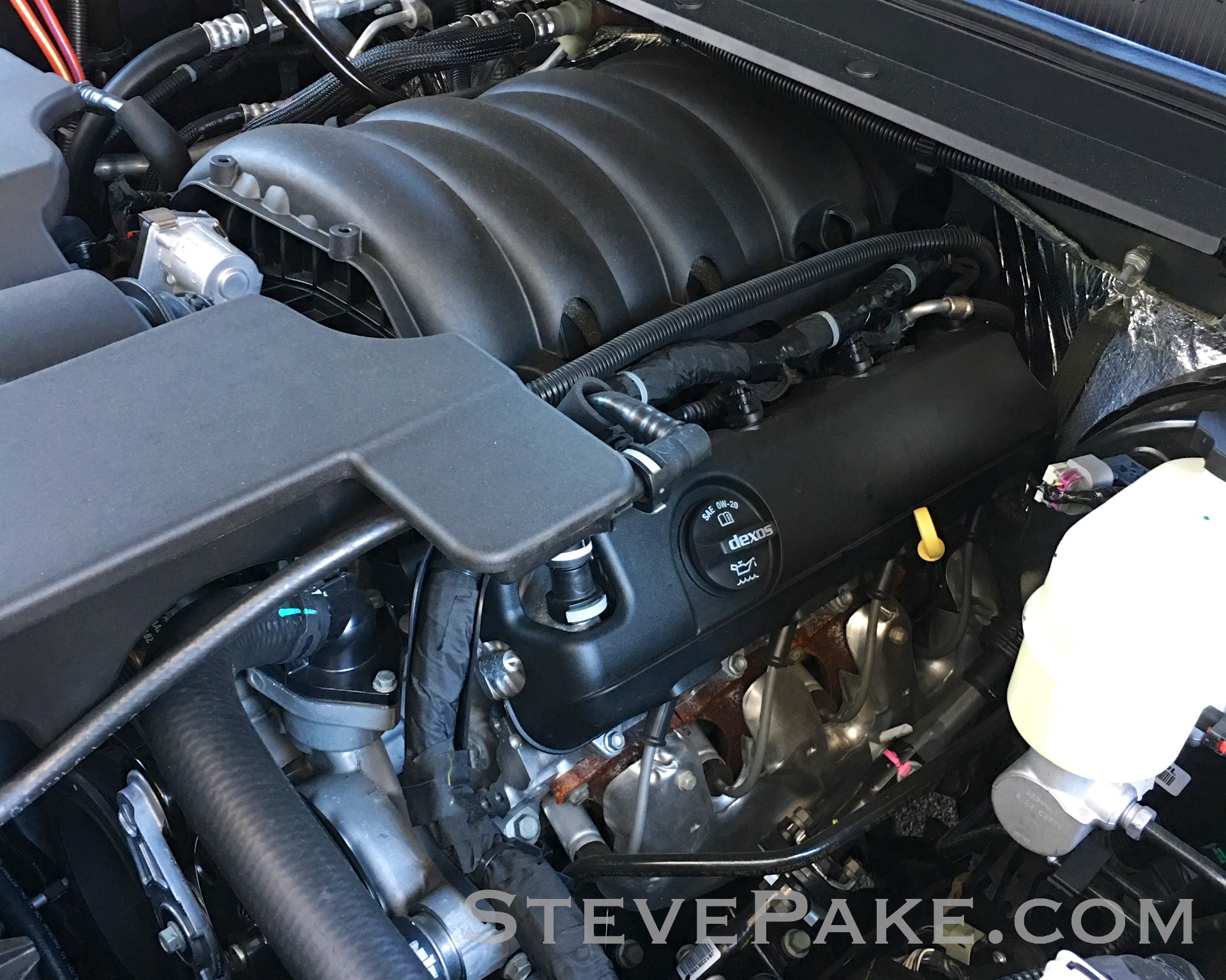Finally checked the box. My first V8! Yeehaw! It’s a GM L83 5.3L V8 with 11.0:1 compression, direct injection, cylinder shutoff capability, and dual-equal style variable valve timing on the single block mounted cam. 355hp and 383 lb-ft of torque on regular grade fuel, and 22 mpg highway in this 6000lb 4WD beast. Not bad for an “antiquated low-tech pushrod” engine.