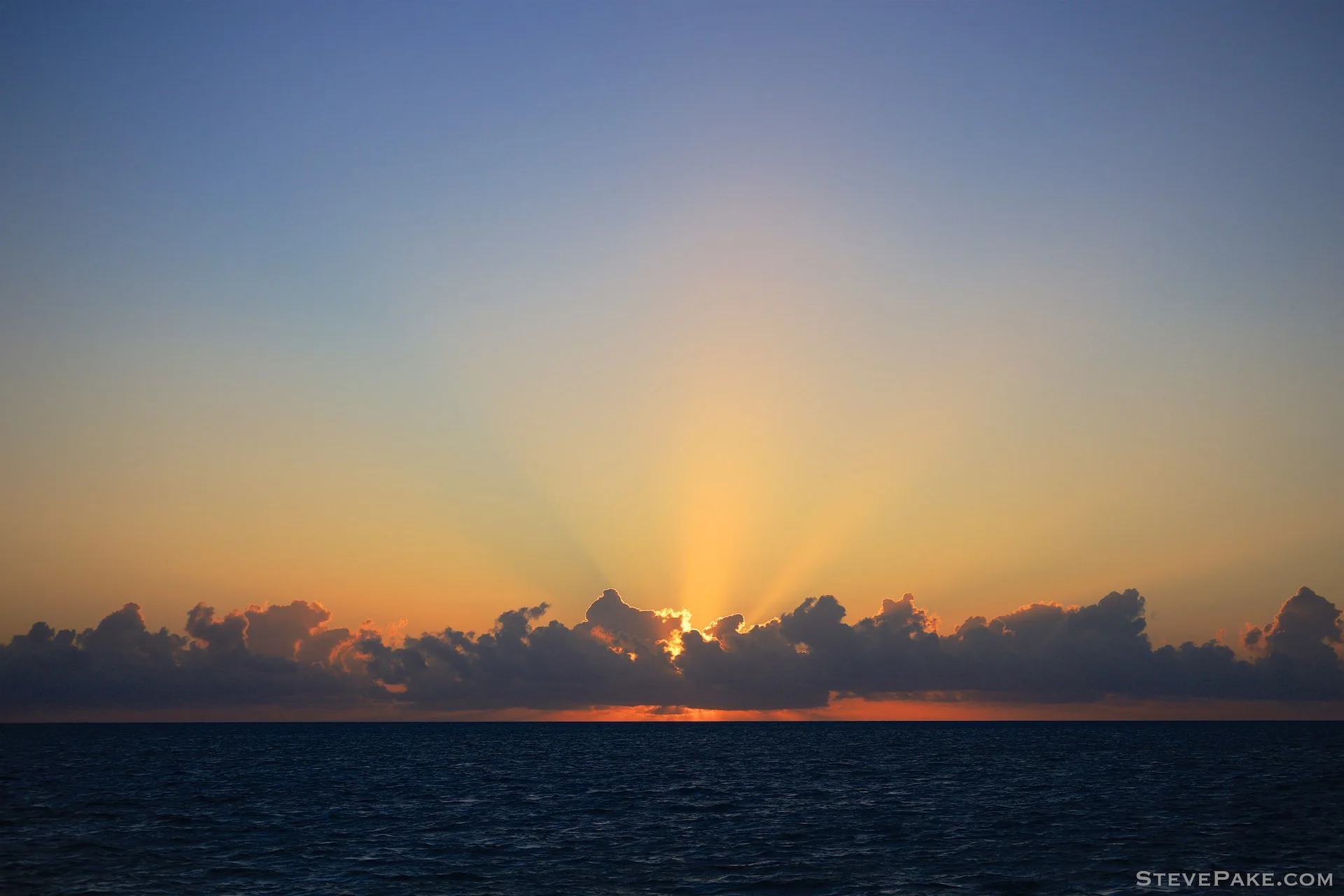 6:34am: Canon EOS RP and 70-200mm f/4L, Aperture Priority, 70mm and f/4, 1/800s, ISO 100.