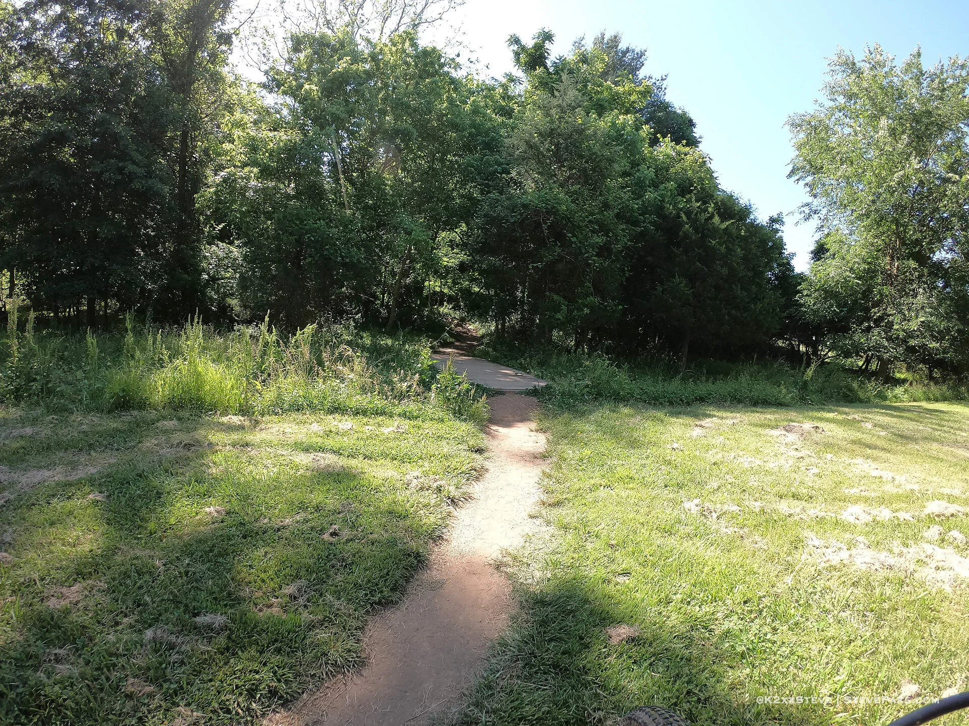 DCIM\101GOPRO\G0055038.JPG 