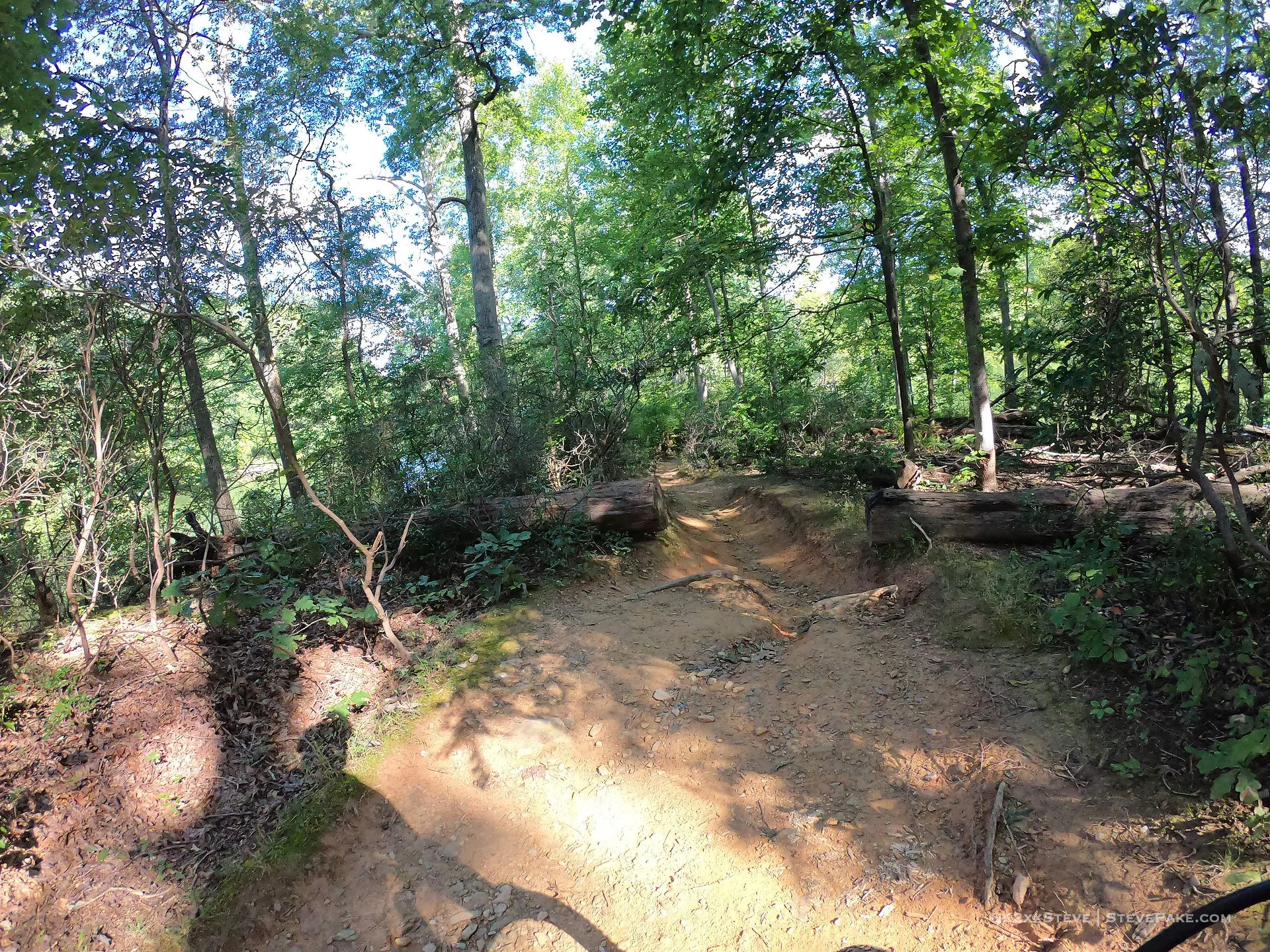  DCIM\101GOPRO\G0186534.JPG 