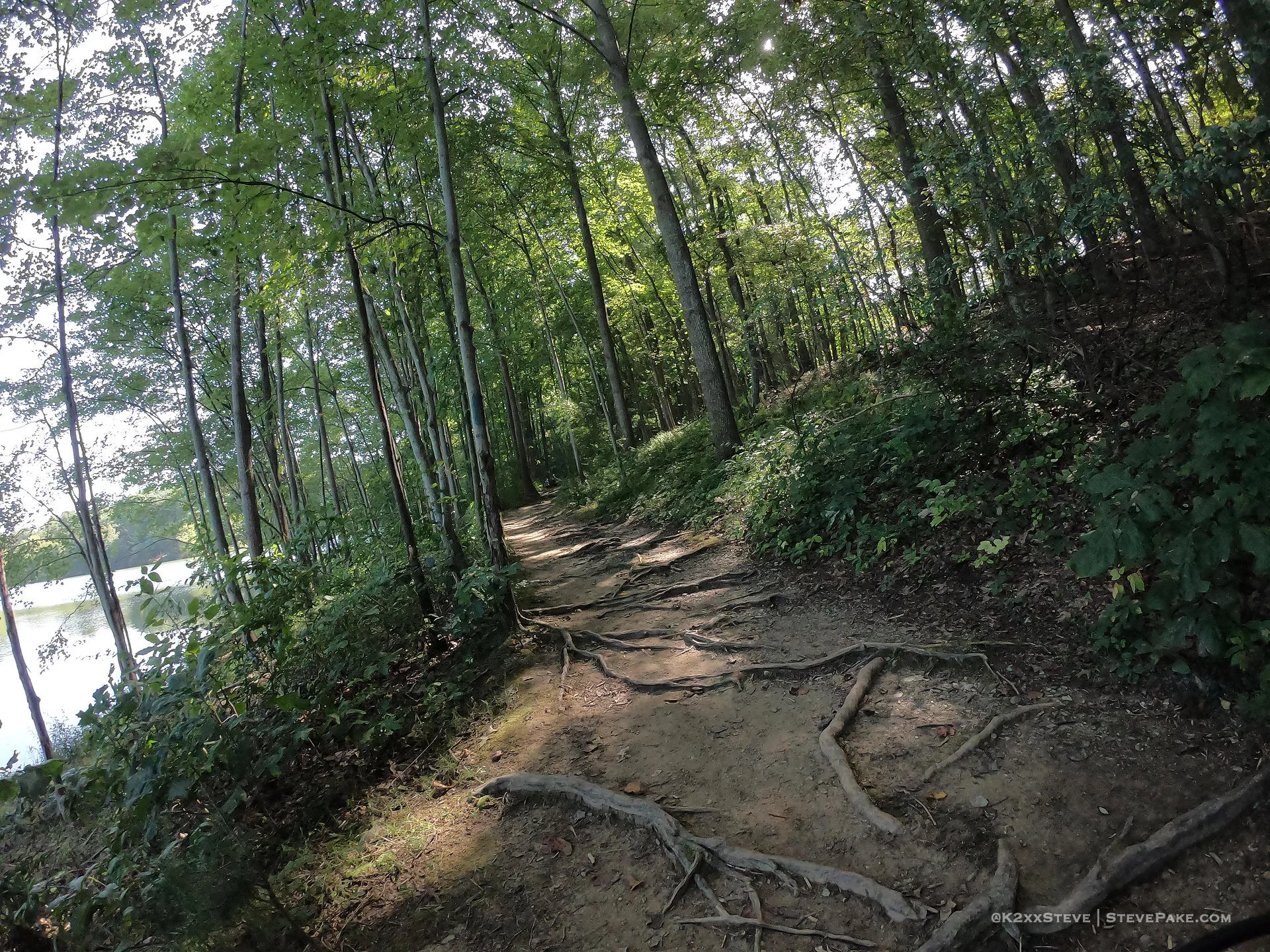  DCIM\101GOPRO\G0186552.JPG 