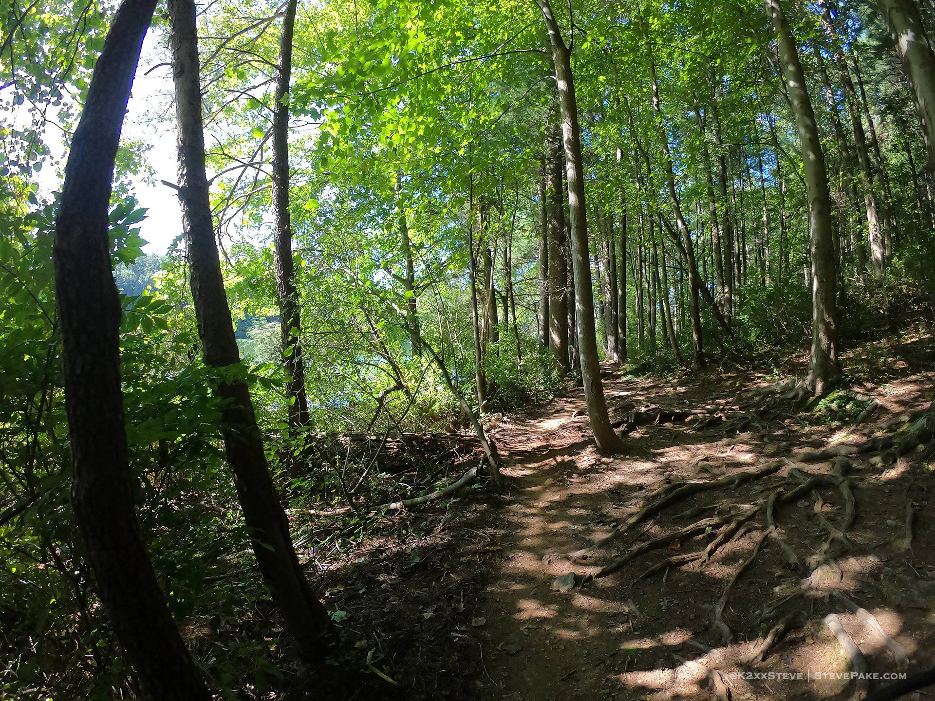  DCIM\101GOPRO\G0186636.JPG 
