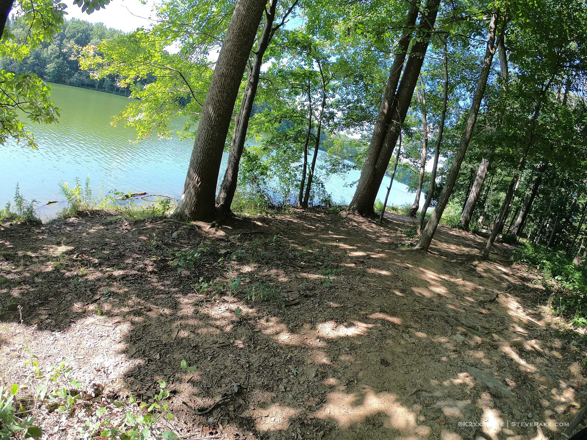  DCIM\101GOPRO\G0196715.JPG 