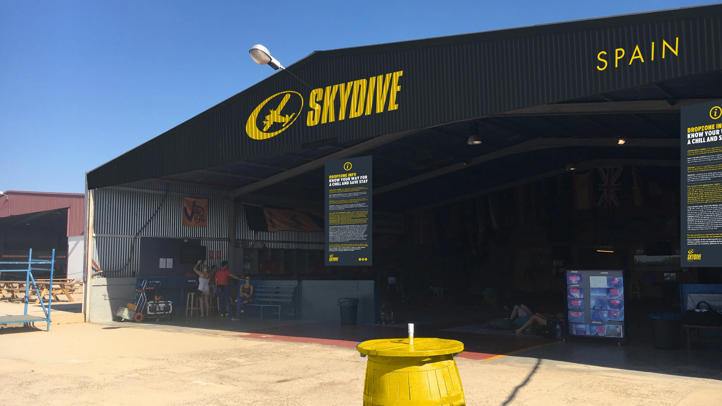 BM_SkydiveSpain10.jpg