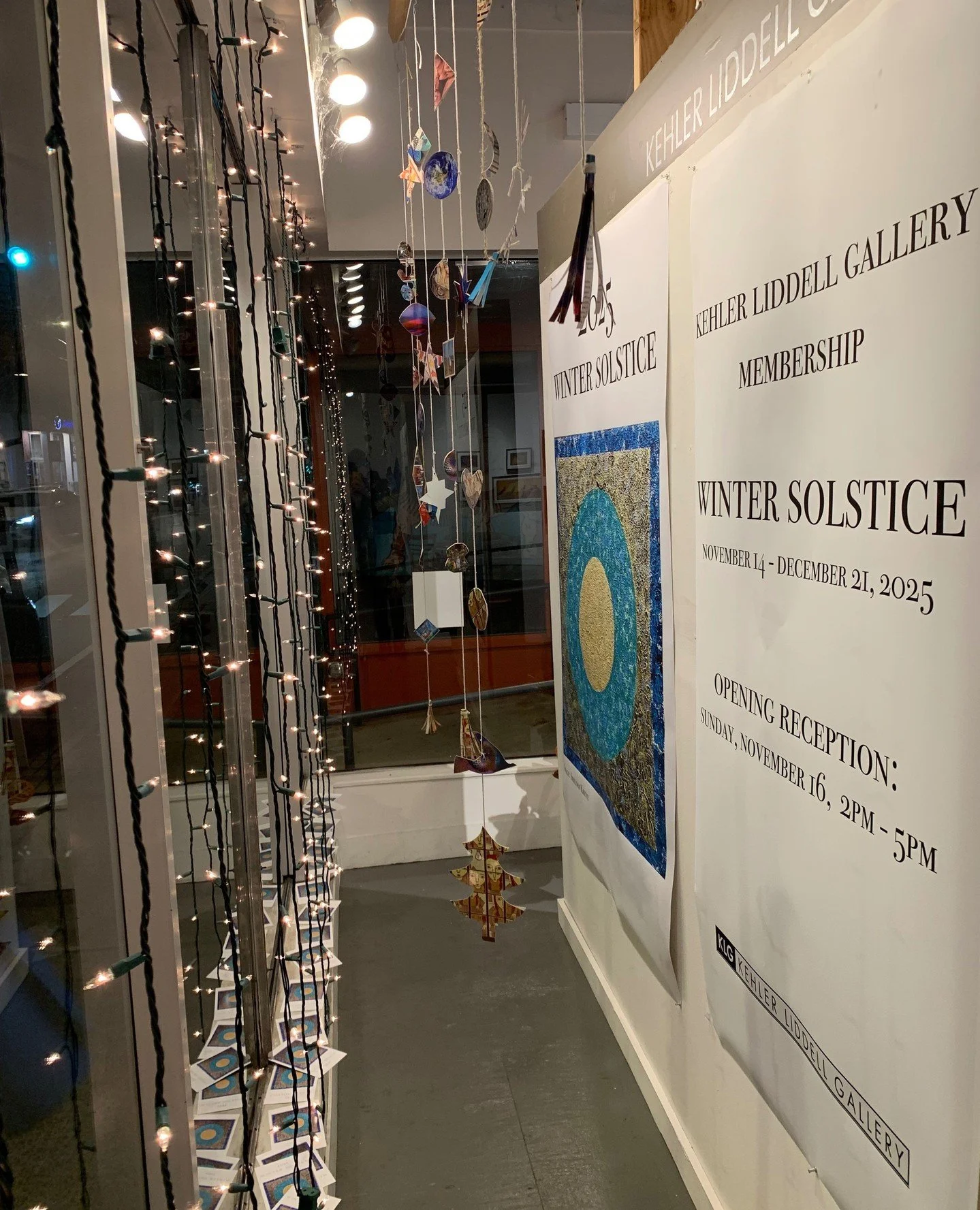 Only window shopping today! ⁠
KLG's hours are Friday-Sunday, 12-5pm⁠
⁠
Come see all our members work in Winter Solstice, exhibit til Dec 21⁠
.⁠
.⁠
.⁠
.⁠
.⁠
#kehlerliddellgallery #newhavenart #artscouncilnewhaven #wvra  #westvillect #ctartists #nearts