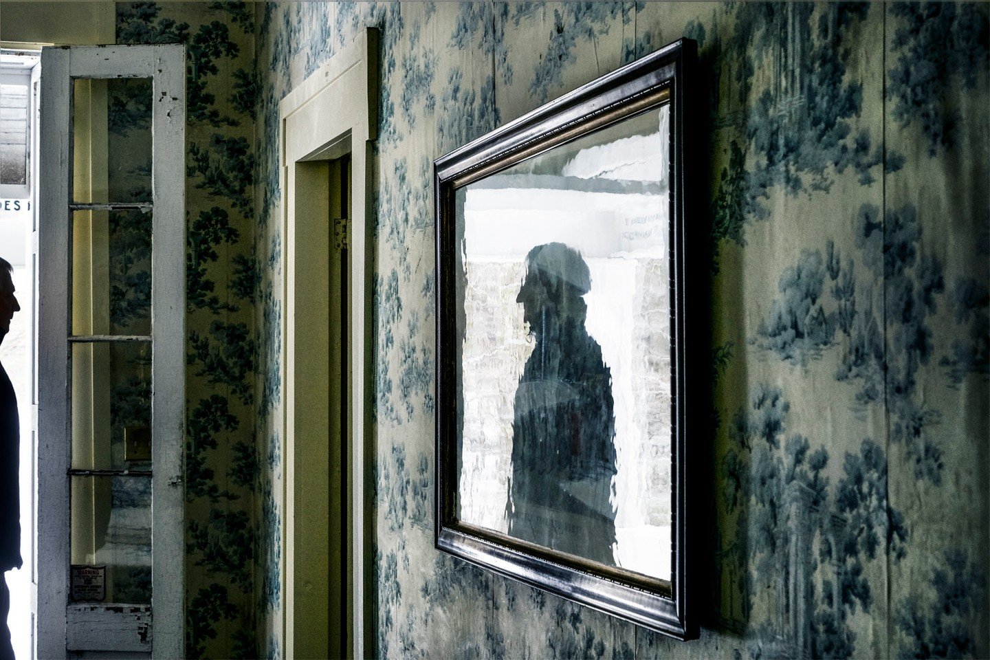 Today at 3pm, treat yourself to the artists' talk and opening reception for ⁠
⁠
1.  Sean Kernan, photographer, piece from The Missing Pictures⁠
2. Frank Bruckmann, painter, detail from trompe l'oeil series.⁠
⁠
If today isn't going to work, KLG hours 