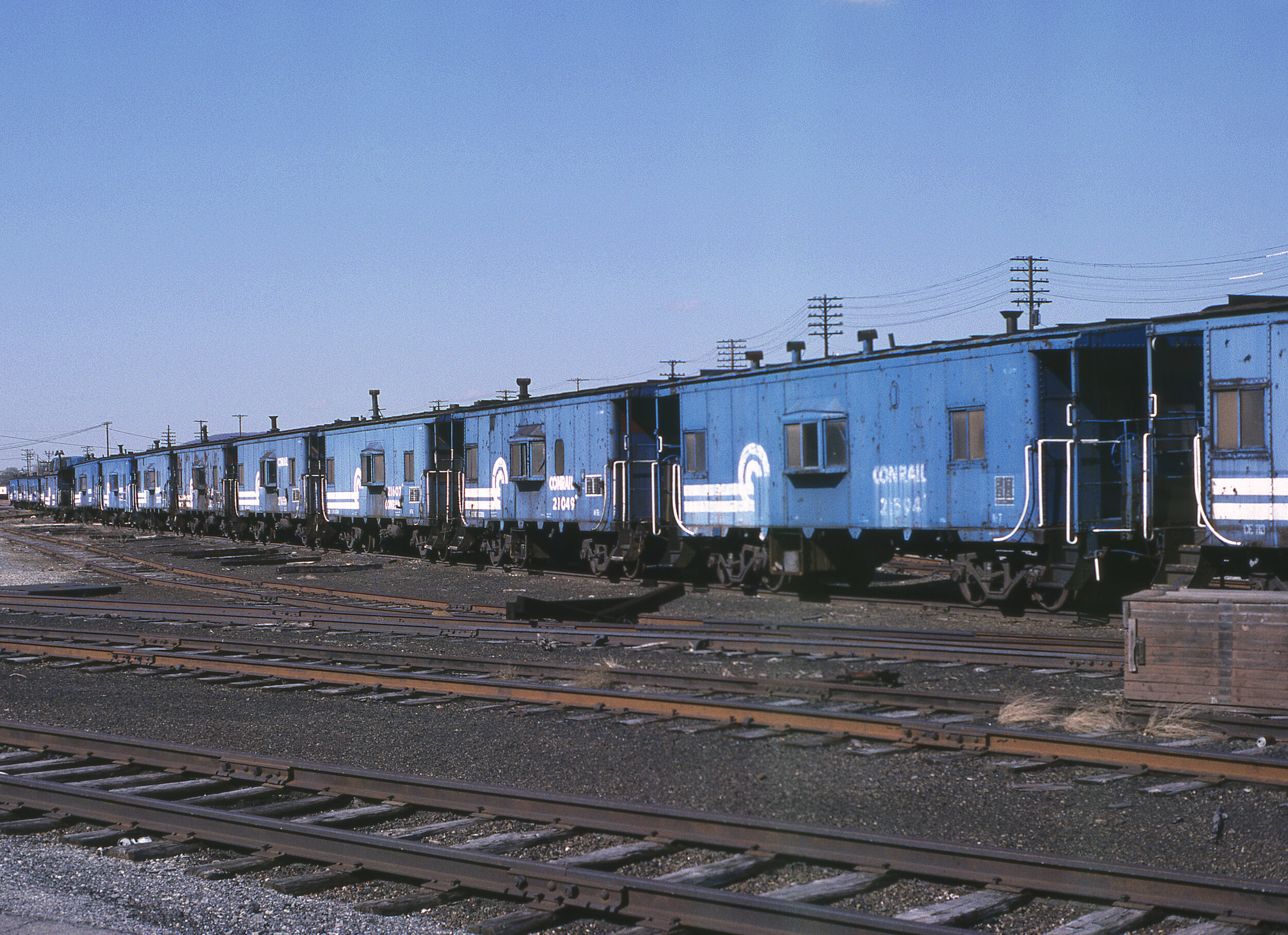  The Comprehensive Guide to Conrail Cabooses   Low Stock    Order Today  