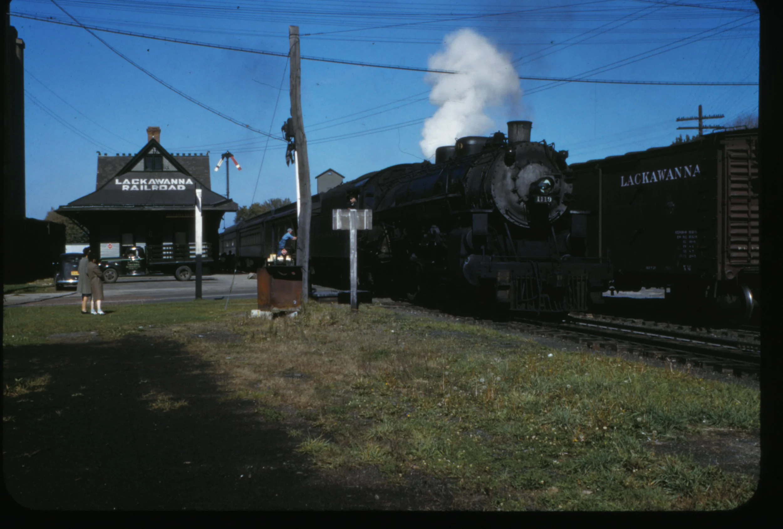 DL&W 1119 Baldwinsville NY Oct 1942 - Don Ball, ELRRHS Coll