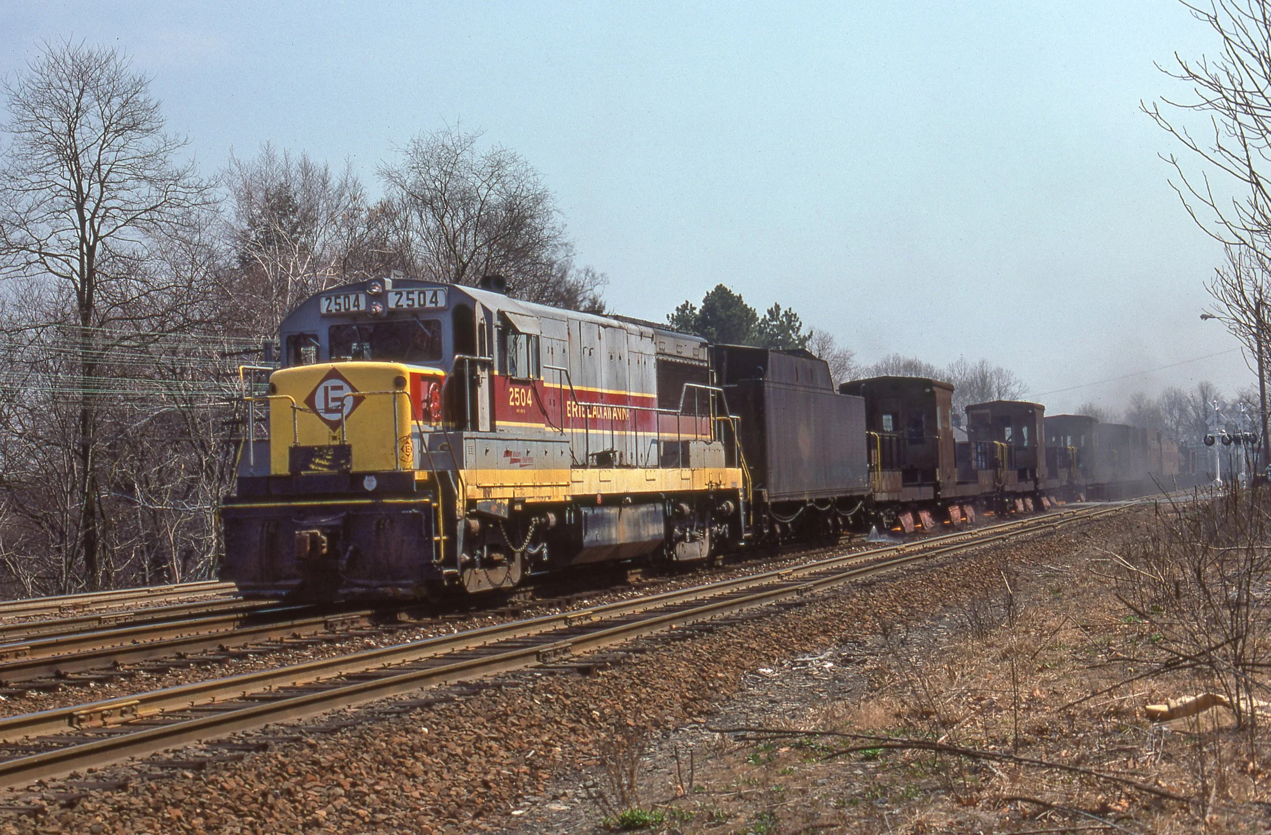 EL 2504 Railgrinder HoHoKus NJ Apr 1975 - Tim Tonge