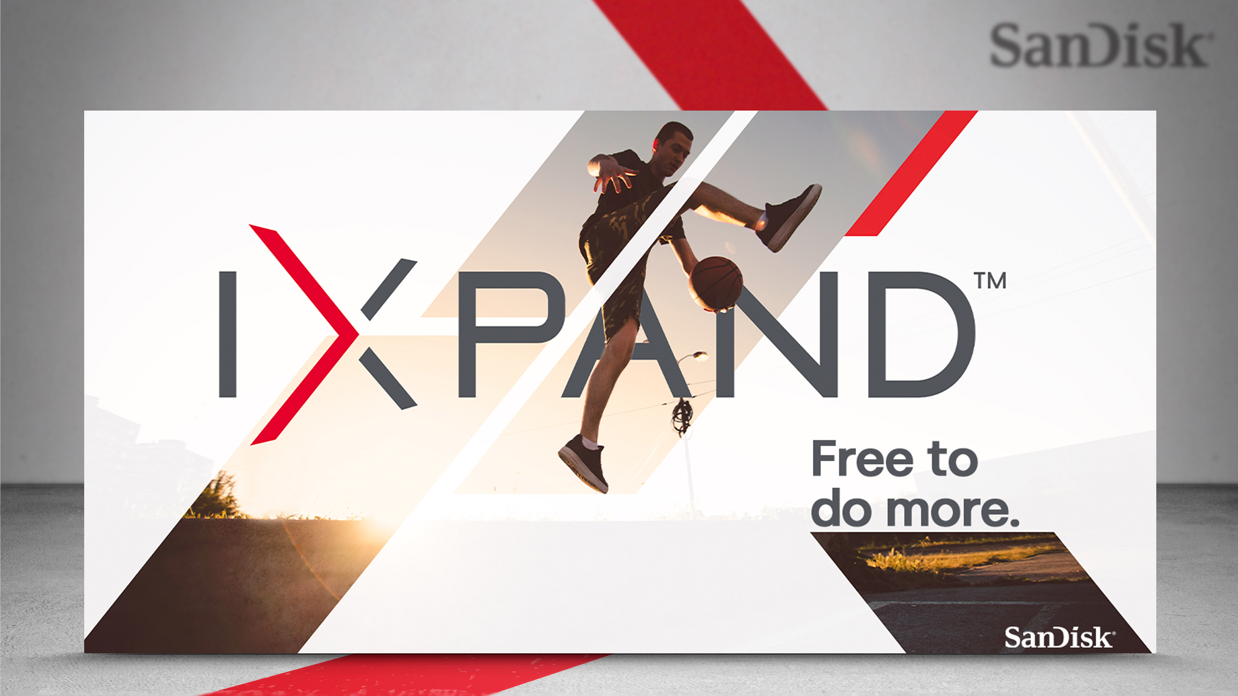 SD Ixpand showcase-Hero-04.png