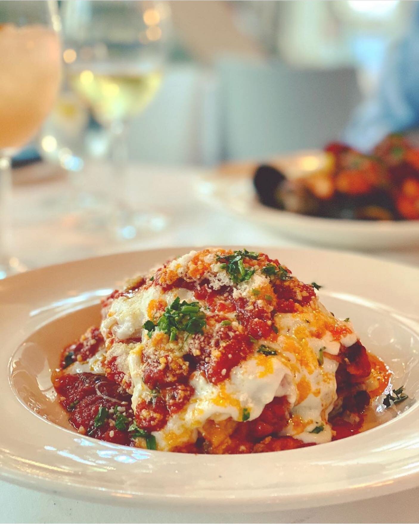 Have you tried our homemade lasagna yet? 🤩 It will be your new favorite and is also available on our takeout menu for grab and go service!
📷 by @i.am.presto at #cinqueterreseattle
&bull;&bull;&bull;
Tag your photos: @cinqueterreseattle
Geotag our l