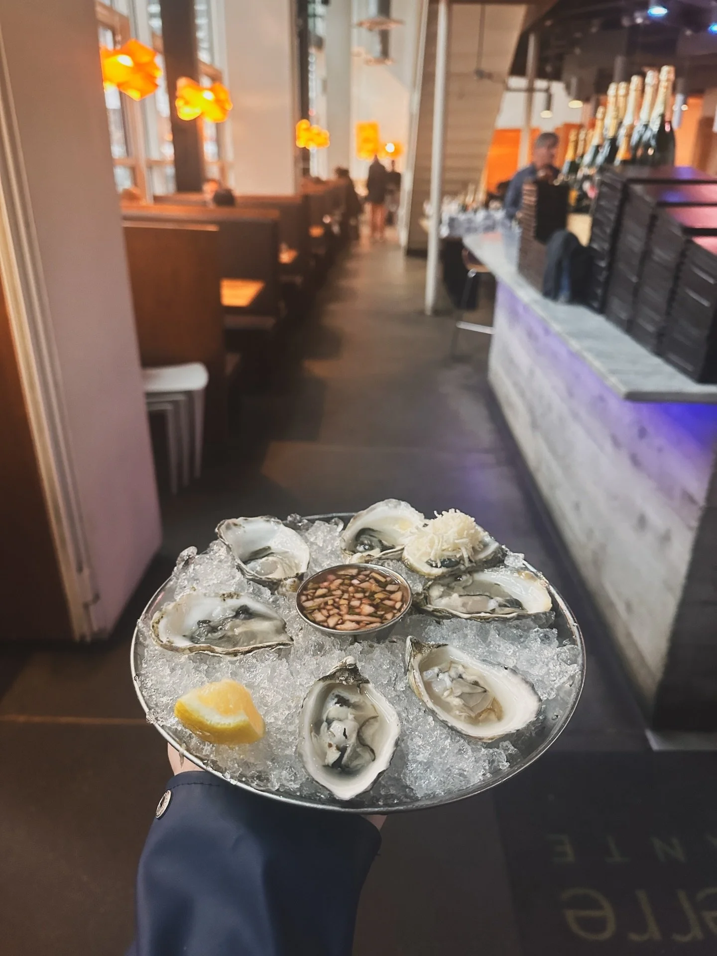 POV: you&rsquo;ve ordered a half dozen #Shigoku raw oysters and they&rsquo;re seconds away from being delivered to your table. 
😋