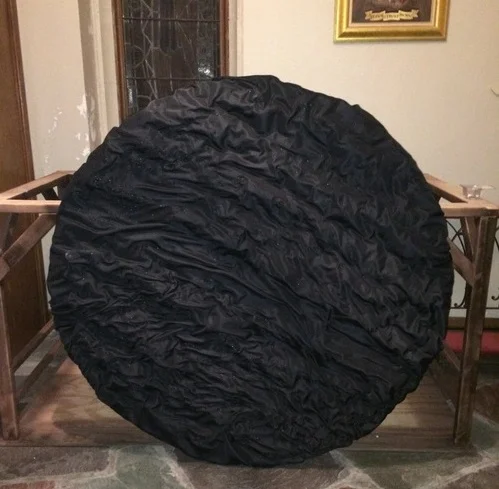  "Rolling Stone" sealing the "Tomb of Jesus" 