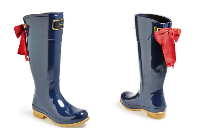 Chic rain boots!