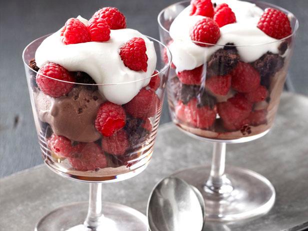 Raspberry-Chocolate Parfait photo: foodnetwork.com