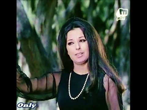 2. I adore the Sea (Nagat Al Saghira-Egypt) - Al Mutakabbir (The Majestic)