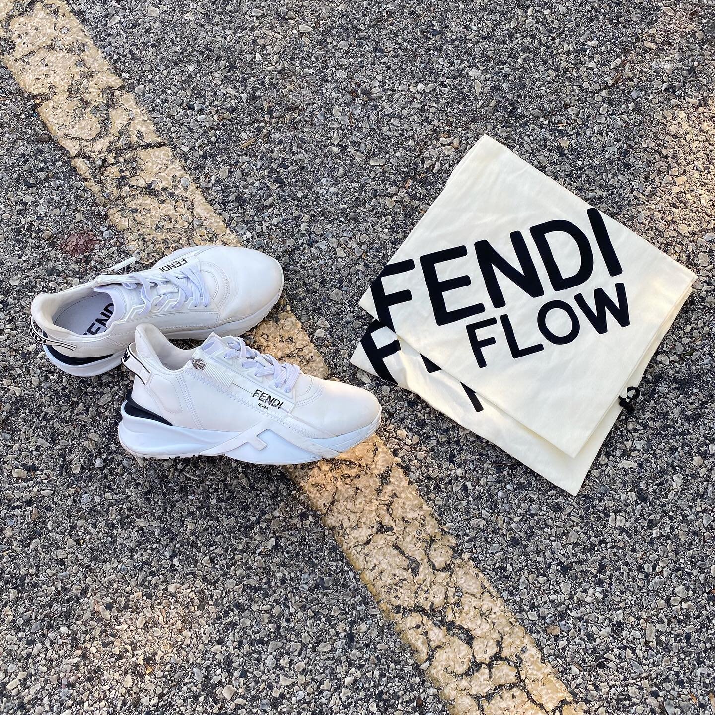 🌟Fendi🌟 Stop by and check out these white sneakers from Fendi🤍

Available for 325.95

For inquiries call or email us!
Phone: 267.331.6725
Email: chestnuthill@greenestreet.com
.
.
.
.
#greenestreetchestnuthill #greenestreet #prada #pradabag #second