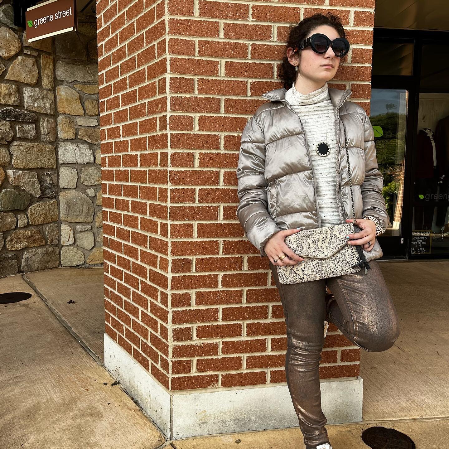 Designer Chic @greenestreetgateway 

1/ Black Retro Shades $14.95

2/ Silver Puffer Jacket Size S. $28.95

3/ Sunburst w/ Leather Center Pendant $24.95

4/ White Marked Mockneck Sweater Size: XS $22.95

5/ Rosegold Slim Leg Jean 
Size 31 $18.95

6/ S