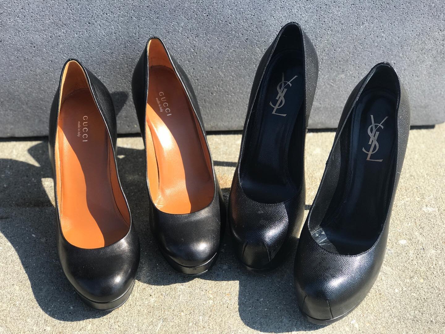 We 🖤 these designer pumps! Perfect to elevate any look! 
&bull;Third-Fifth Slide: Size 38, $125.95
&bull;Sixth-Eighth Slide: Size 38.5 $150.95
&bull;
For inquiries, please call or email us!
☎️ 267-807-1295 
📧snyder@greenestreet.com 
&bull;
@shopgre