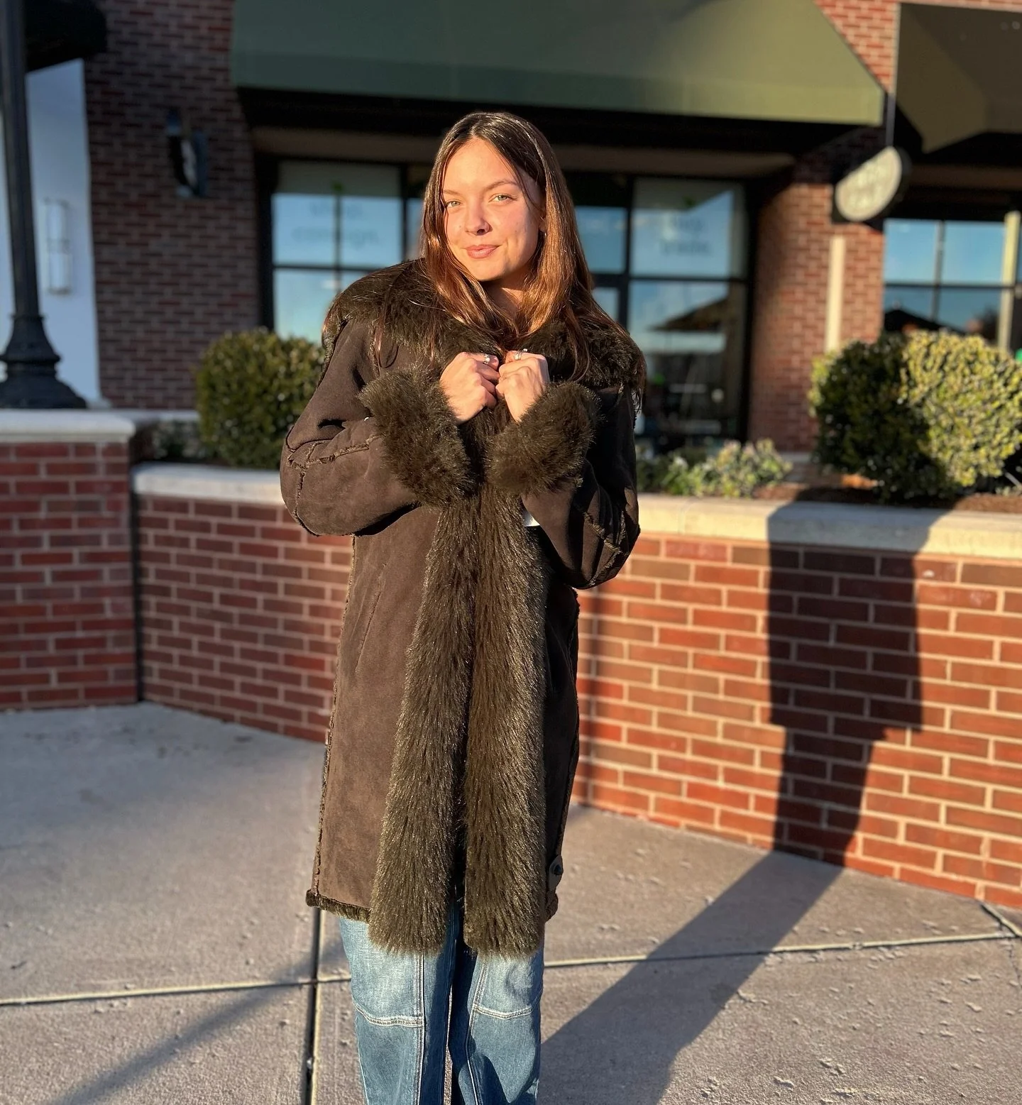 Cozy up in this gorgeous green faux fur/suede coat! Available at @greenestreetexton ✨💚

Utex Design 
Size S $48.95

Call or email us for inquiries!
📞610-466-5713
📧fairfield@greenestreet.com