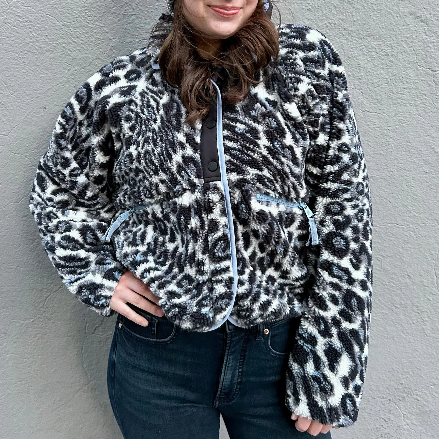 🌟FP MOVEMENT🌟  New finds from @greenestreetprinceton!

&bull; NWTs leopard print fleece snap Size XS $78.95
&bull; NWTs puffer hoodie Size S $78.95
&bull; NWTs blue FP movement logo fleece Size S $78.95

Call or email us for inquiries!
📞609-924-19