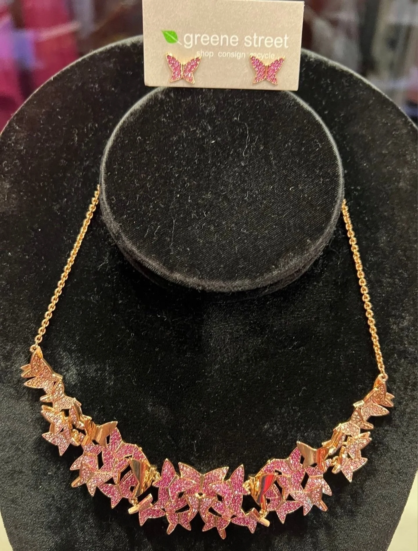 Valentine&rsquo;s Day is around the corner! Treat her to someone special!✨ Get these new butterfly finds from @greenestreetlambertvillenj

necklace: $55.95
earrings: $30.95

Call or email us for inquiries!
📞609-460-4523
📧lambertville@greenestreet.c