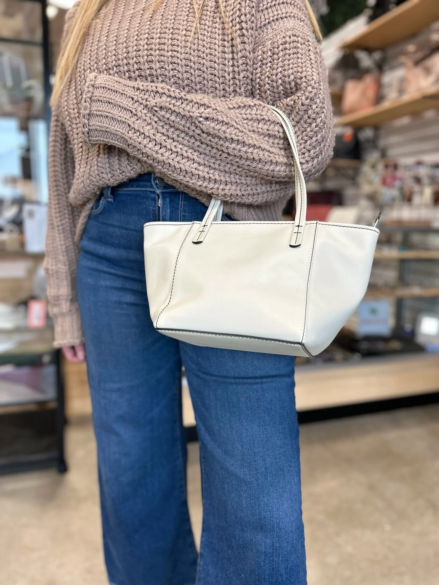 Two cute new By Far arrivals from @greenestreetexton😍

Creme mini tote:$160.95
Denim printed $95.95

Call or email us for inquiries 
📞610-466-5713
📧Fairfield@greenestreet.com