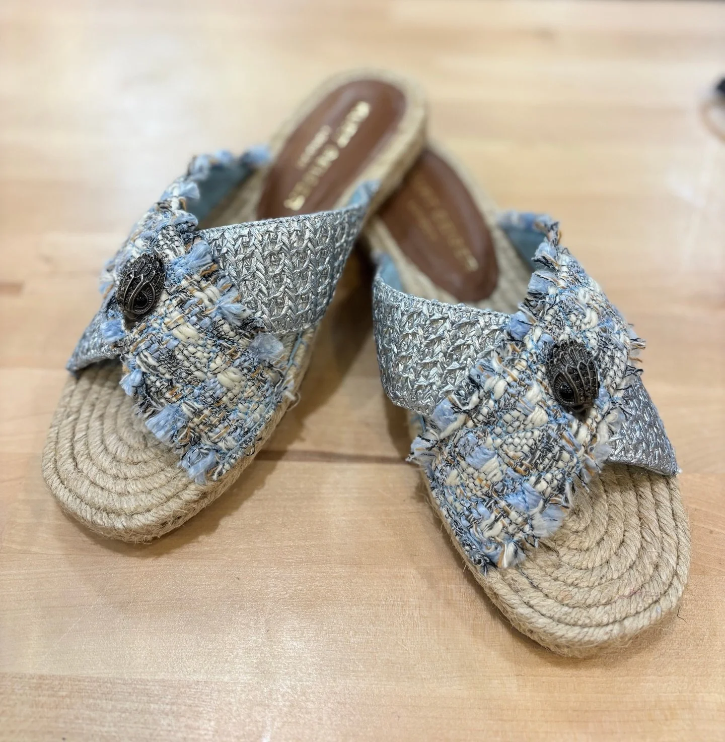 Step into these gorgeous Kurt Geiger sandals!✨ New in at @greenstreetsouthstreet

Size 38.5 
$28.95

Email us for inquiries!
📧southstreet@greenestreet.com