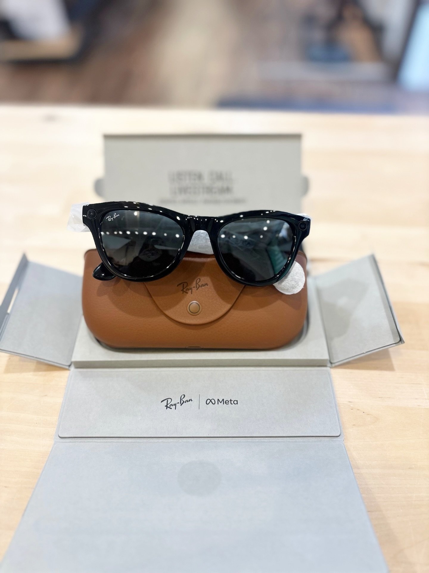 ✨Ray-Bans✨  just in at @greenestreetsouthstreet

Meta Ray-Bans Skylar
$150.95

Email us for inquiries!
📧southstreet@greenestreet.com