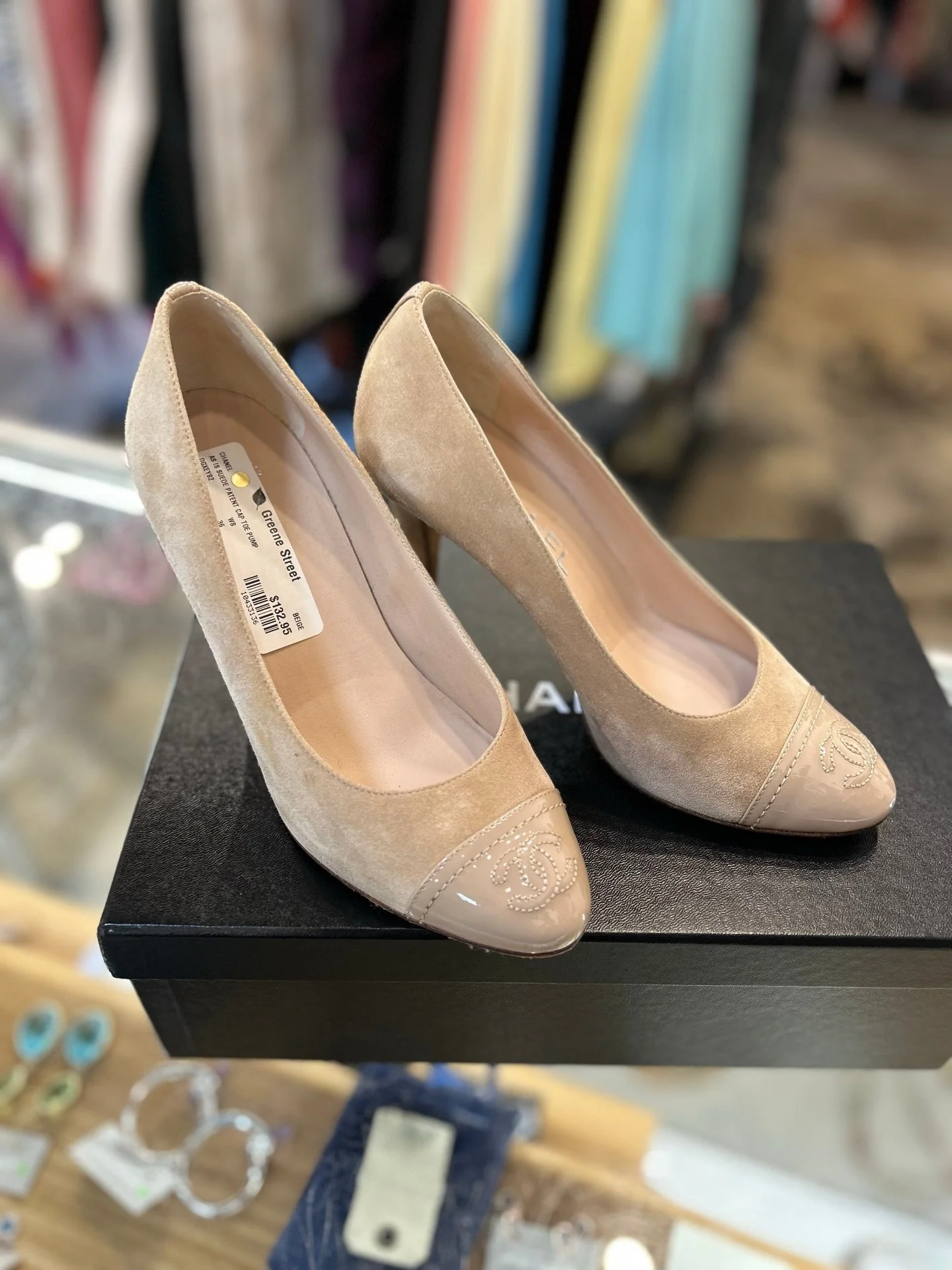 These designer heels are a must-have!😍Available at @greenestreetgateway

Size 36 $132.95

Email us for inquiries!
📧gateway@greenestreet.com