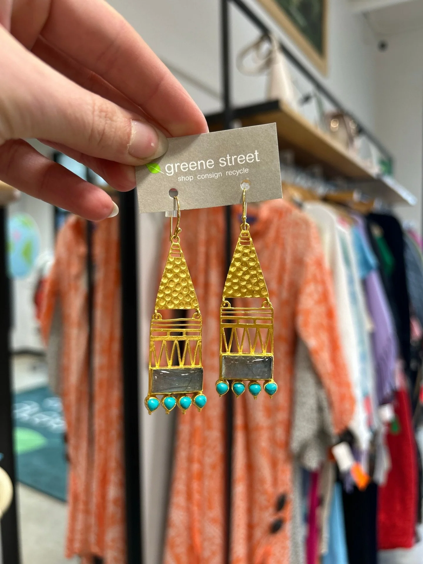 We&rsquo;re loving these cute new earrings!✨ @greenestreetexton

$20.95

Email us for inquiries!
📧fairfield@greenestreet.com