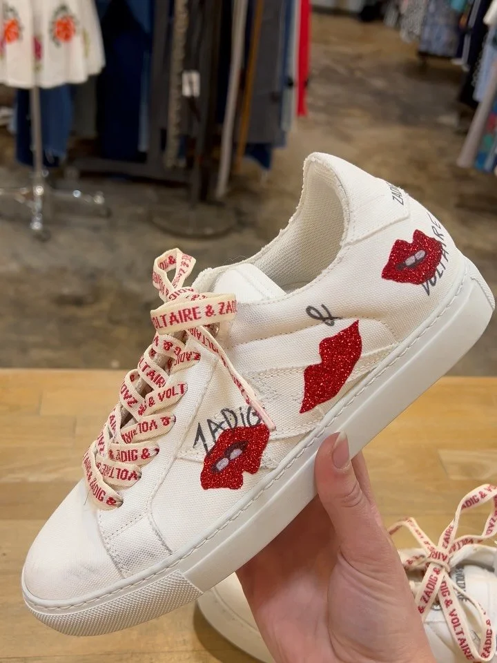 How cute are these Zadig &amp; Voltaire sneakers!😍👟 available at @greenestreetgateway

Size 38 $132.95

Email us for inquiries 
📧Gateway@greenestreet.com