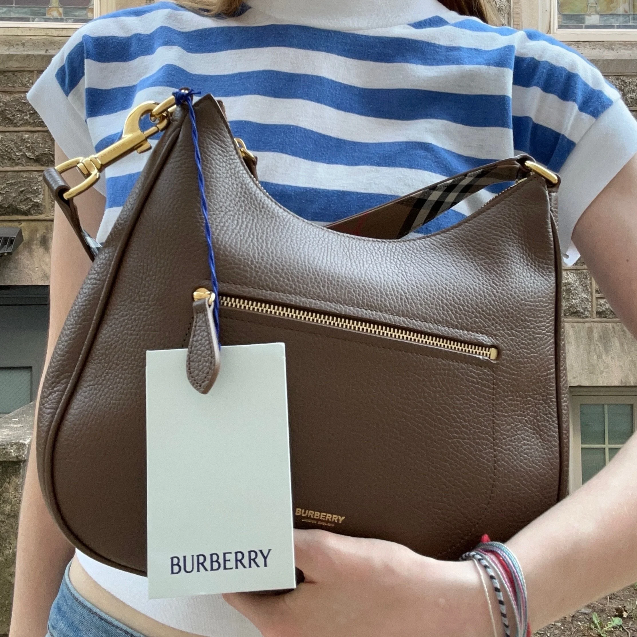 ✨BURBERRY✨ just in at @greenestreetprinceton 

$1,200.95
✅Authenticated via Entrupy

Email us for inquiries!
📧Princeton@greenestreet.com