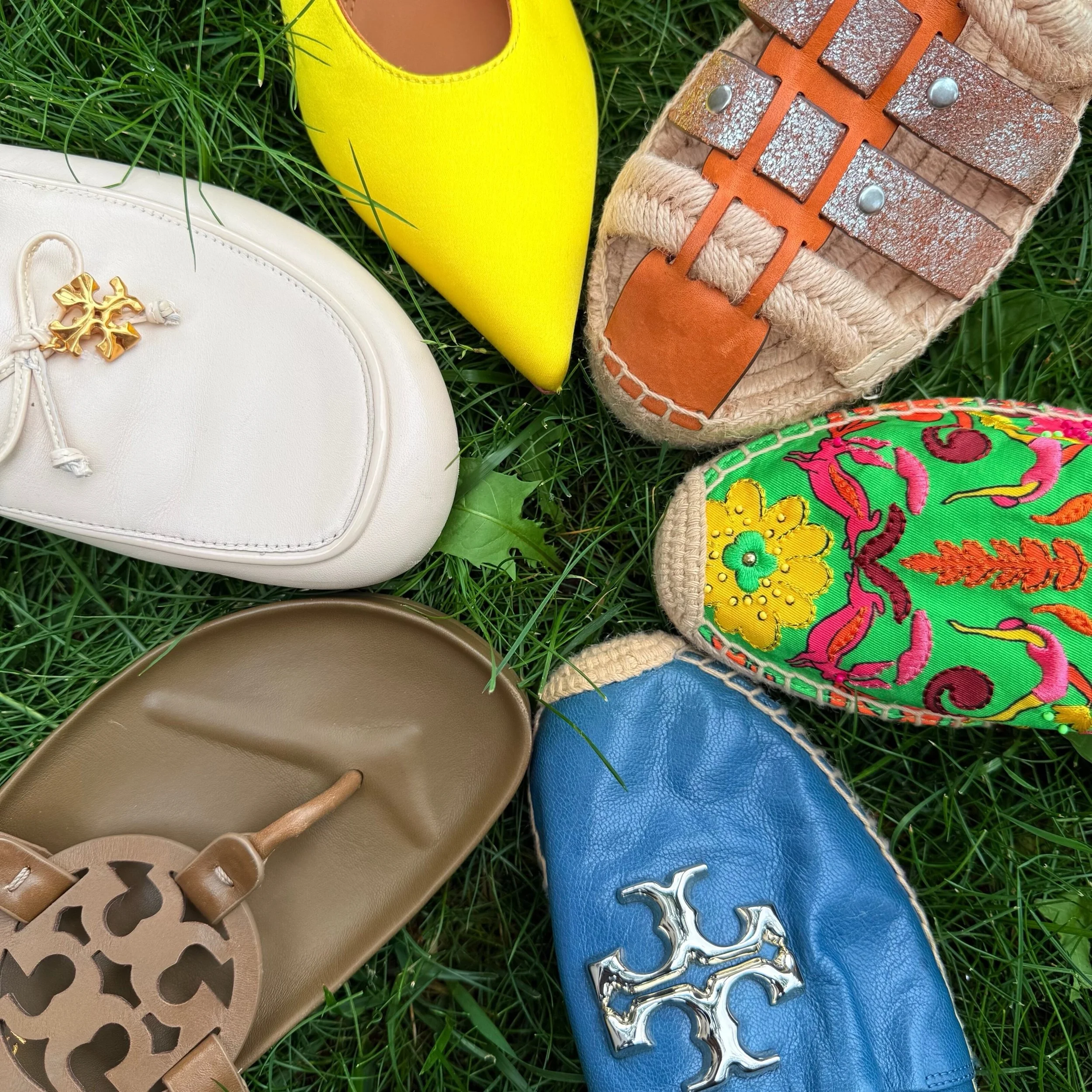 New Tory Burch finds from @greenestreetprinceton!😍💫

Prices range from $76.95-$120.95, Size 9-9.5

Call or email us for inquiries!
📞609-904-3004
📧princeton@greenestreet.com