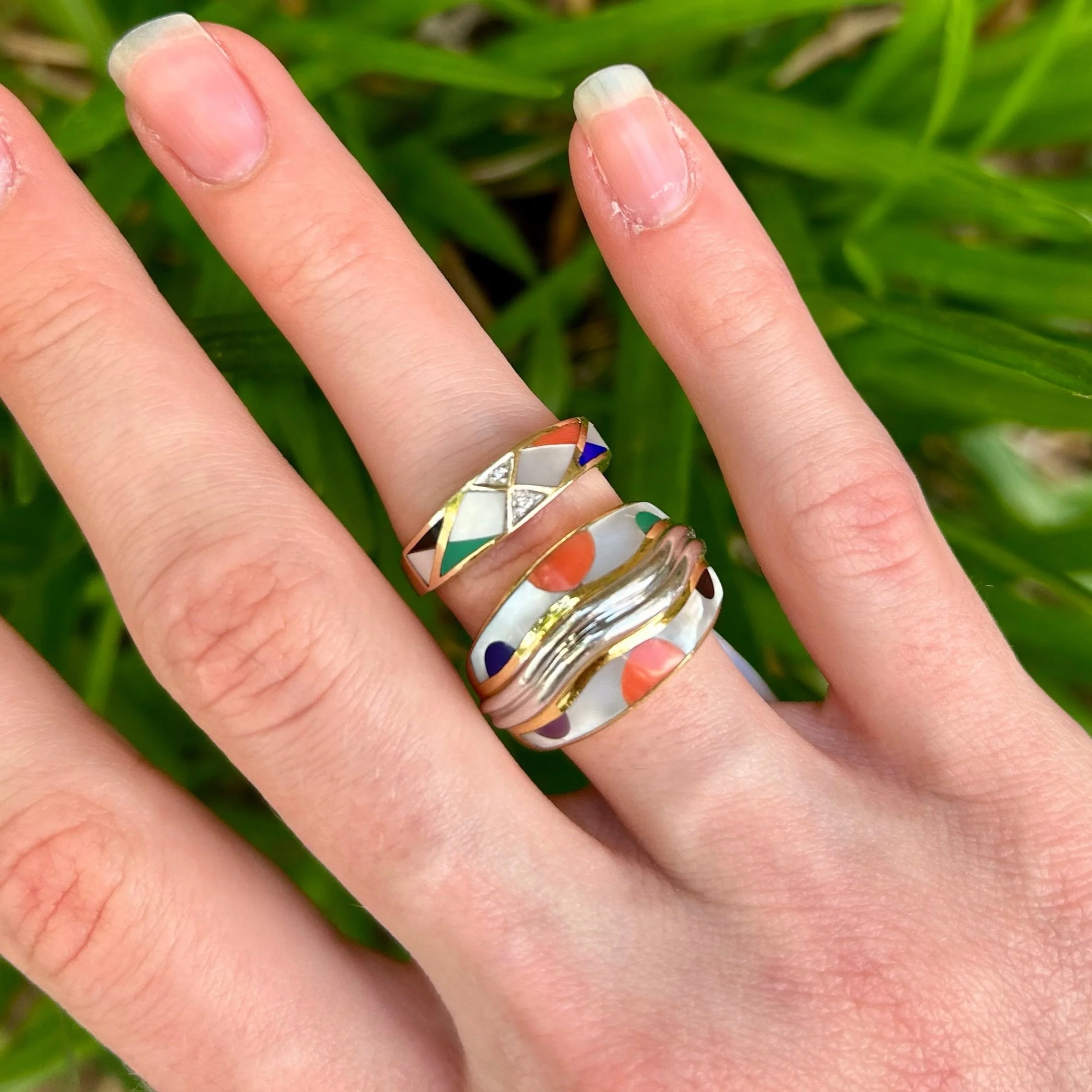 Gorgeous new jewelry finds from @greenestreetprinceton💫

&bull; 14k gold multi-stone triangular ring $450.95
&bull;&nbsp;14k gold thick wavy polka dot ring $700.95
&bull; 14k teardrop multi-stone earrings $800.95
&bull; 14k gold square multi-stone e