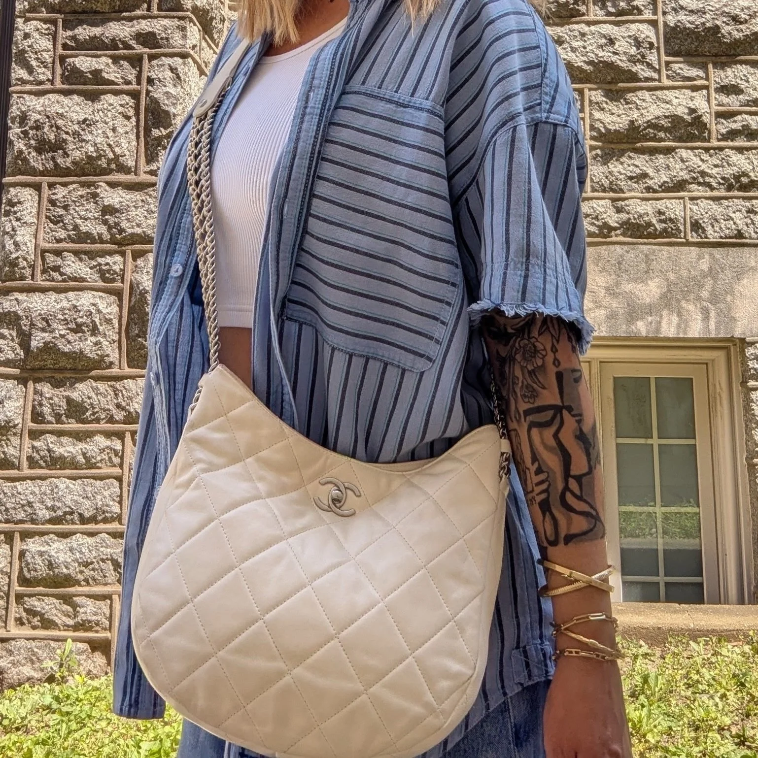 ✨Chanel✨ Just in at @greenestreetprinceton

She&rsquo;s loved, but still stunning! 
Available for $2,900.95
✅Authenticated via Entrupy

Call or email us for inquiries!
📞609-904-3004
📧princeton@greenestreet.com